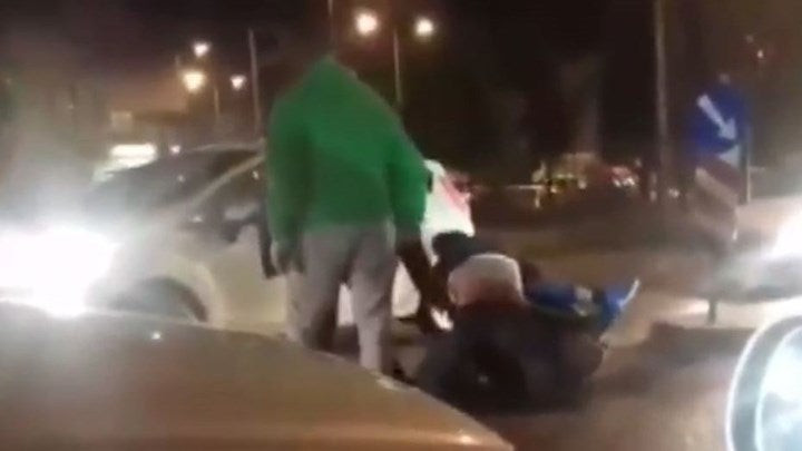Άγριο ξύλο μεταξύ οδηγών στην Πάτρα – Σε ρινγκ μετατράπηκε χθες το βράδυ η οδός…